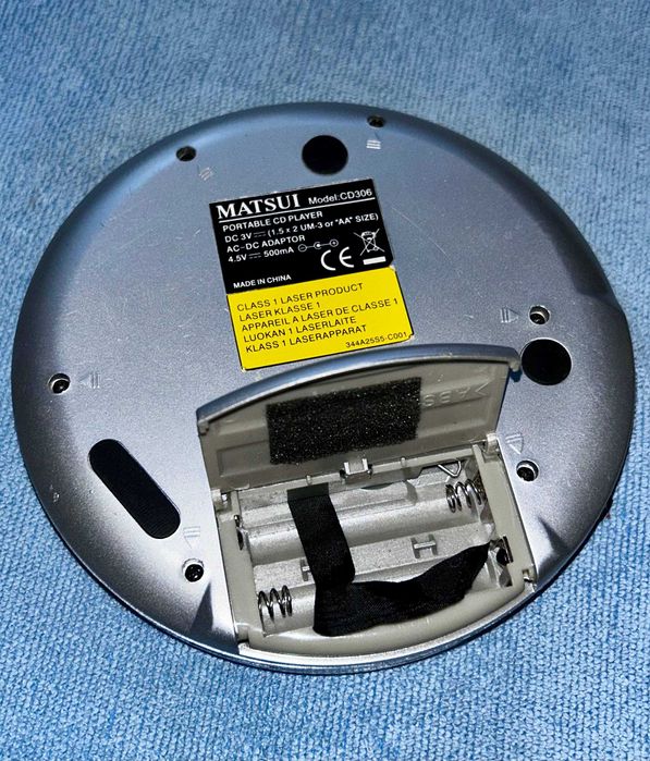 CD плеер Matsui CD306