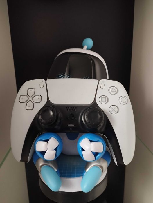 Nowy Stojak Podstawka na Pada PS4/PS5 Playstation Astro Bot