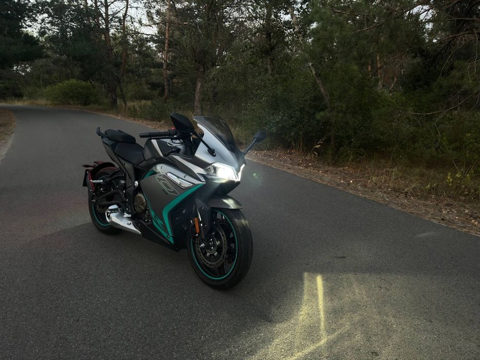 Мотоцикл Voge 300rr