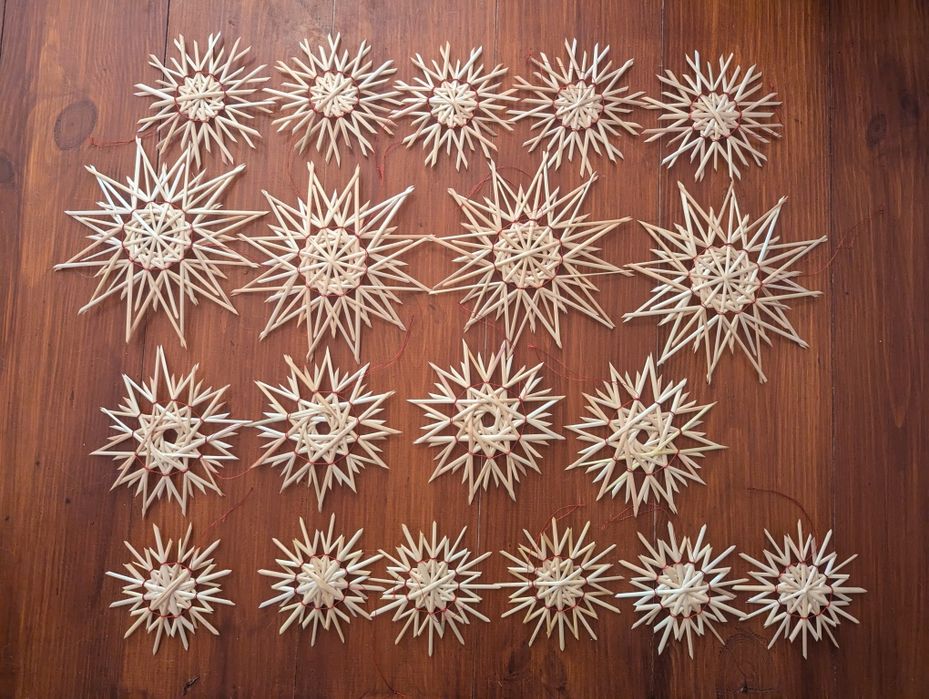 Новорічні прикраси.Солом'яні зірки