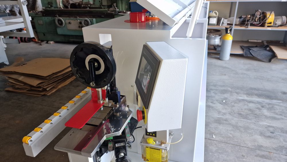 Orladora com tupias de entrada tupeja afaga raspadores boinas de limpe