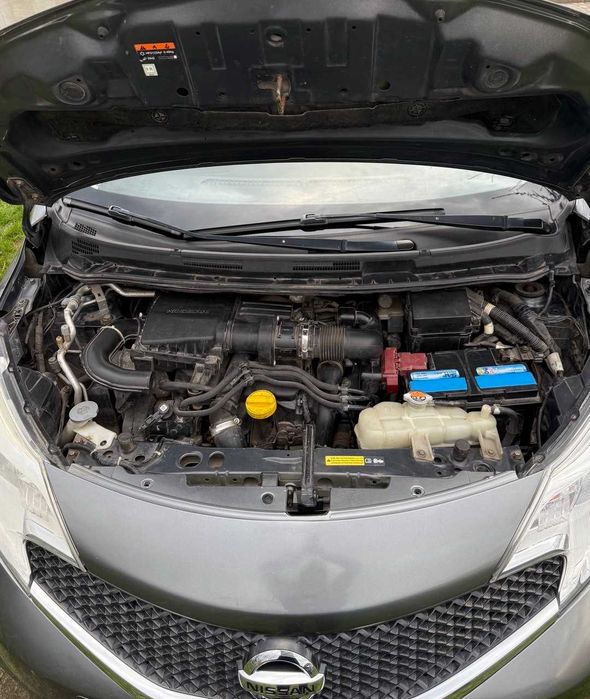 Nissan Note E12,2015 року