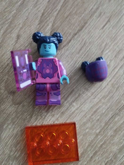 Нова лего фігурка Spider-Byte