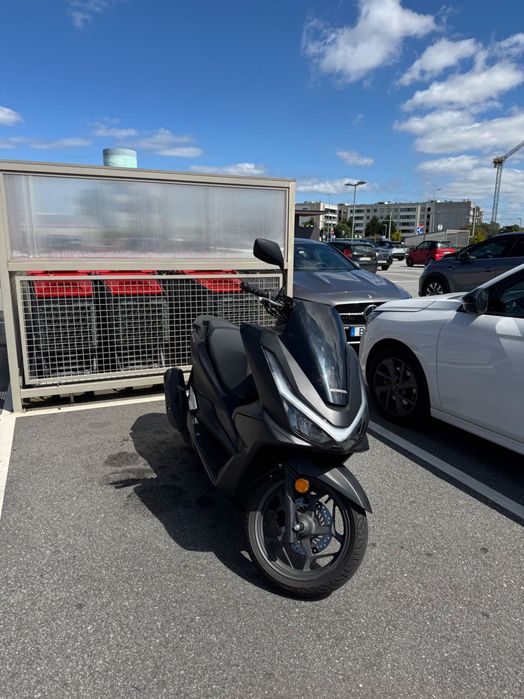 PCX 125  2025 COMO NOVA 1.800km