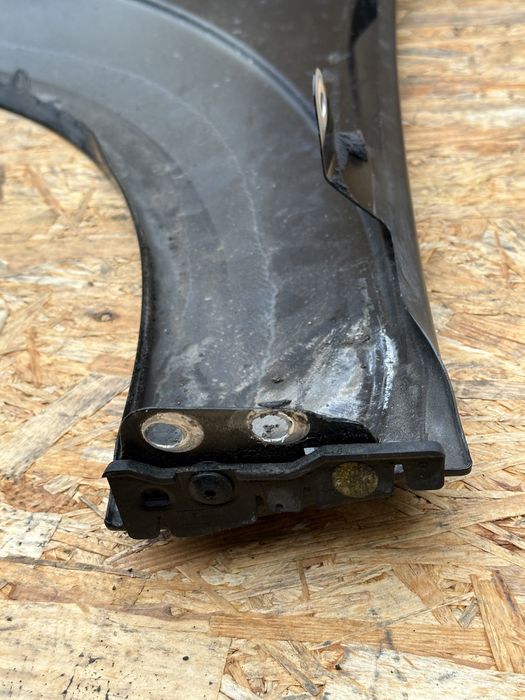 AUDI TT 8S LY9T Błotnik prawy przód przedni czarny oryginał