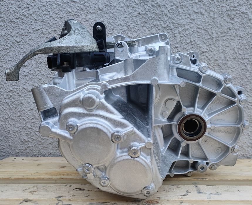 Skrzynia Biegów AV4R7002AC 2.0 Ford Kuga  Poznań Pisemna Gwarancja
