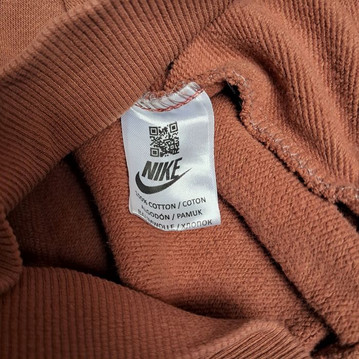 Bluza Nike rozm. XXL jest mniejsza