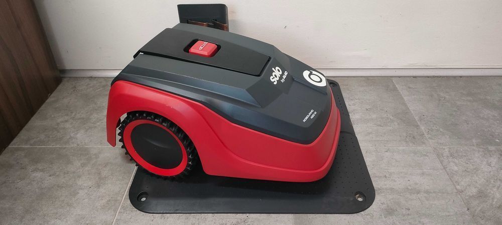 Robot koszący Solo by AL-KO Robolinho 450 W do 450m2  Demonstracyjna