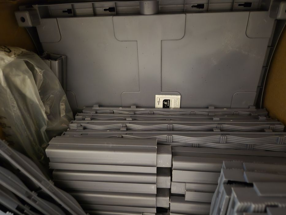 Nowa donica do podwyższonej  rabaty vidalx szara 120 cm