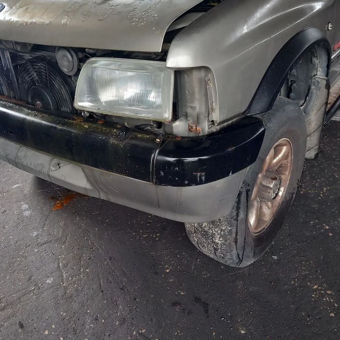 Conjunto capot e para choques opel frontera A