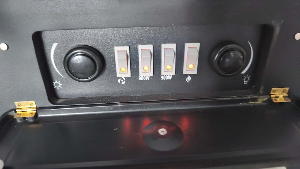 Kominek elektryczny
