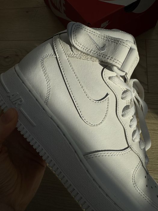 Кросівки жіночі Nike Air Force 1 розмір 39 (24,5 см)