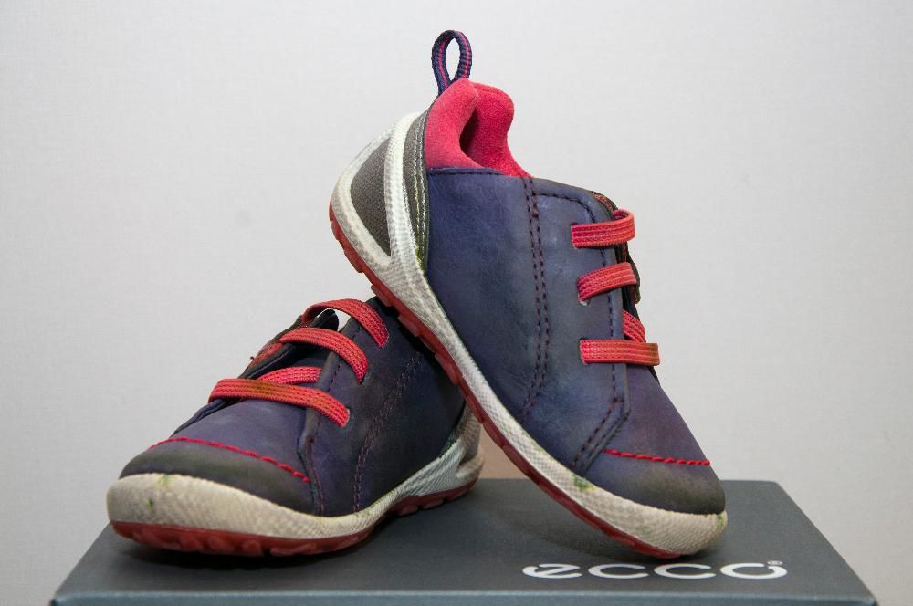 Детские кроссовки ECCO