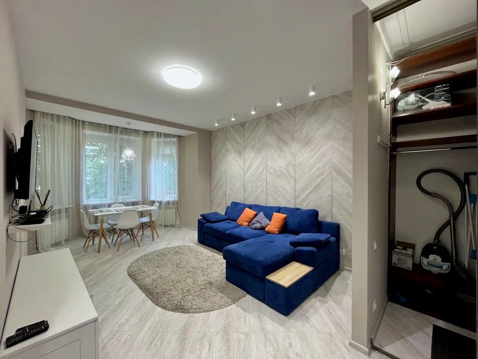 Продажа 2к квартиры, Липки, Шелковичная 13/2, ремонт, без комиссии