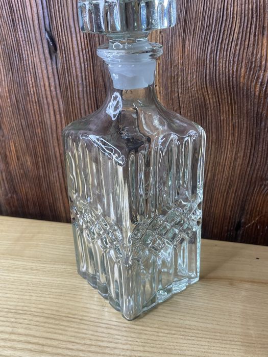 Karafka szklana szkło PRL K724