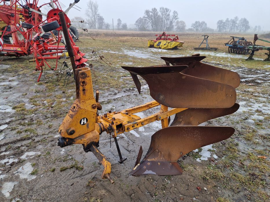 Pług 2 skibowy obrotowy