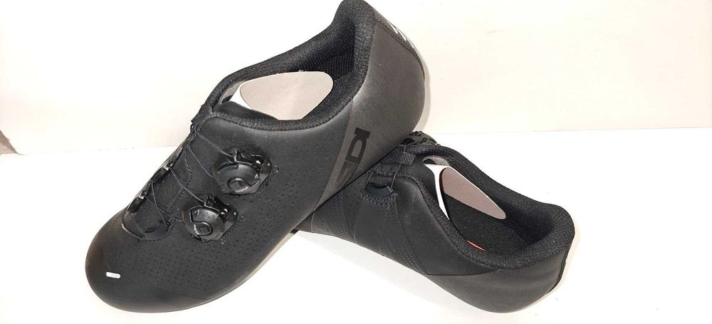 Buty szosowe SIDI Ergo 6 Carbon – Rozmiar 43 – Stan Idealny!