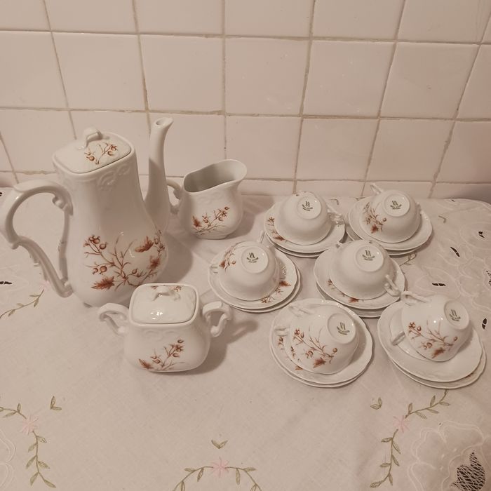 Vista Alegre serviço de café