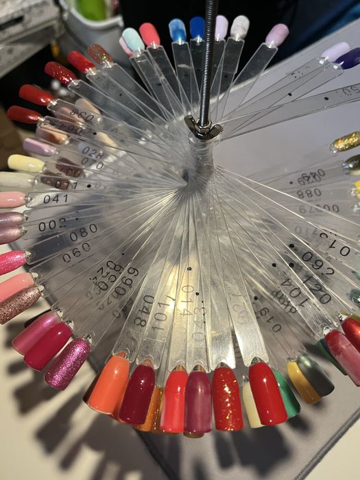 Expositor 8€, used, excellent condition64584496497155124