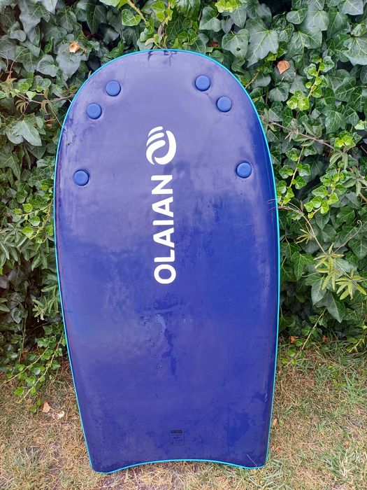 Prancha Bodyboard Olaian Wezmi
- Prancha de iniciação de crianças ou