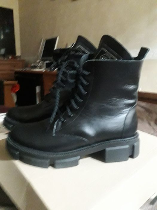 Зимние ботинки новые