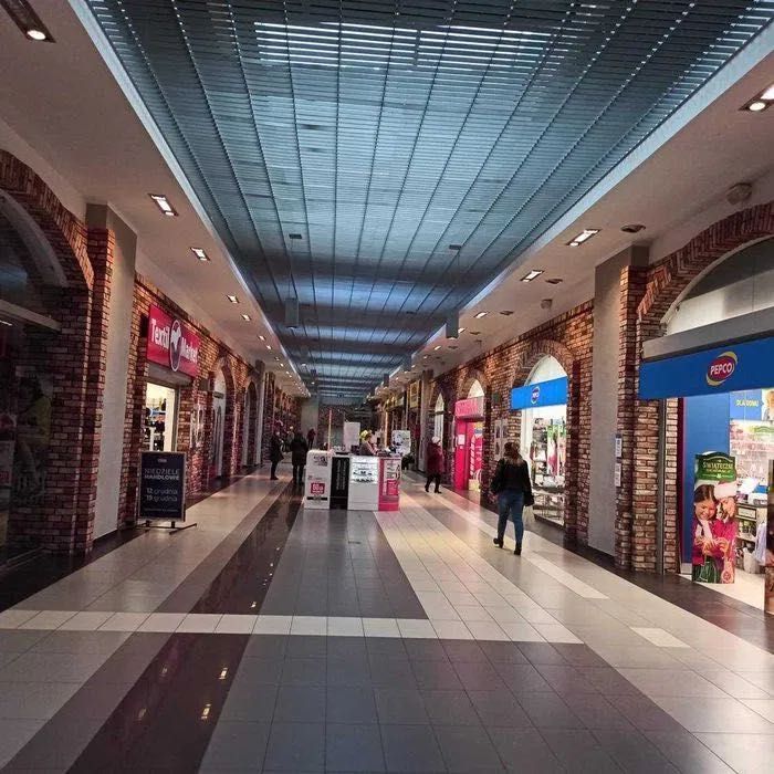 Lokal 50m2 do wynajęcia w Galerii HOREX w Krośnie Odrzański