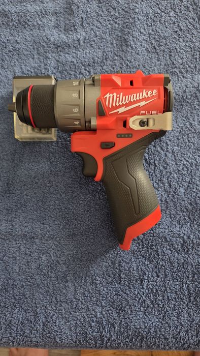 MILWAUKEE M12 FDD2 wiertarko-wkrętarka