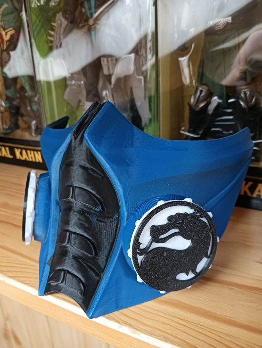 Maska sub zero mortal kombat mk