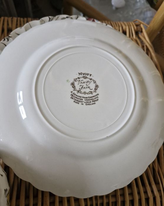 Myott porcelana angielska