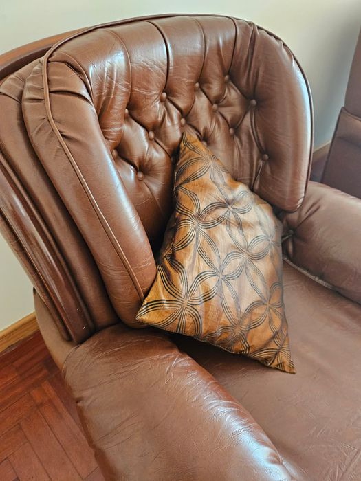 Poltrona em couro