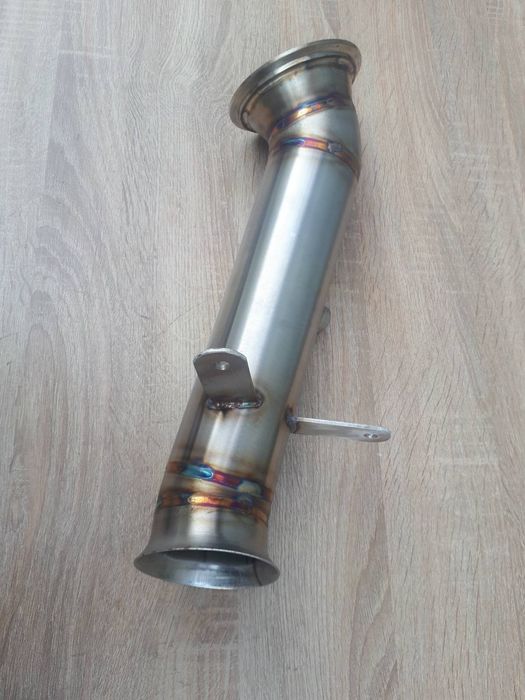 Даунпайп BMW M135i M235i M2 335i 435i F20 F21 F22 F30 F32 Heat Shield