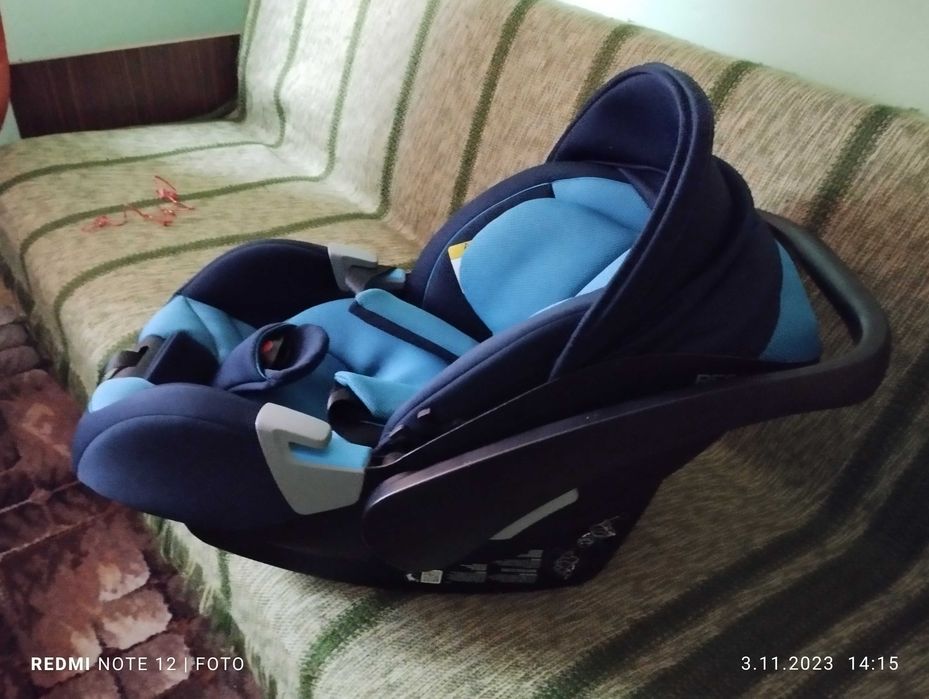 Fotelik samochodowy z bazą isofix