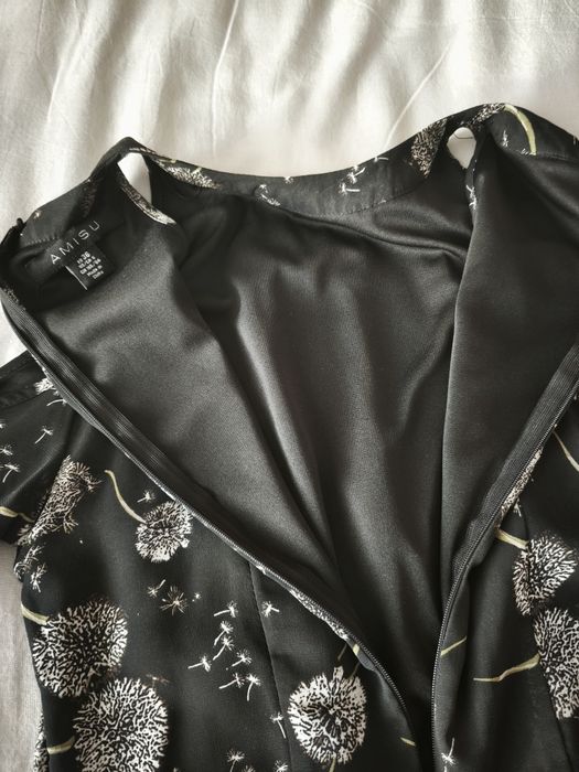 Vestido preto curto