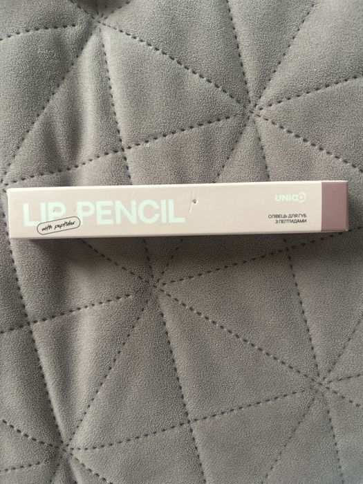 Unico новий олівець