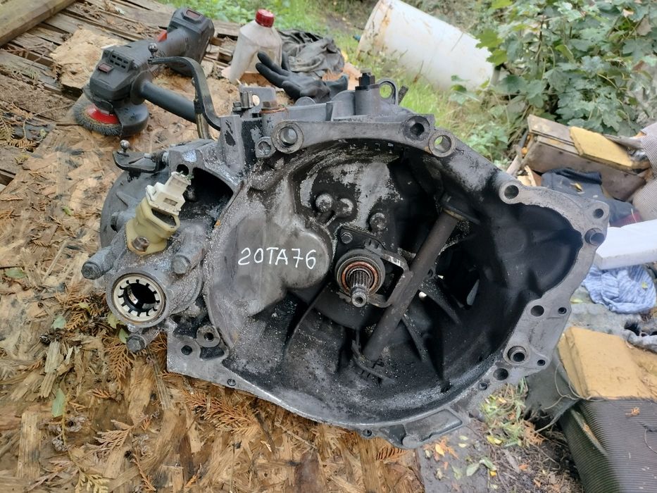 КПП коробка передач Citroen Berlingo 1.9D M49 20ТА76 (1996-2003)