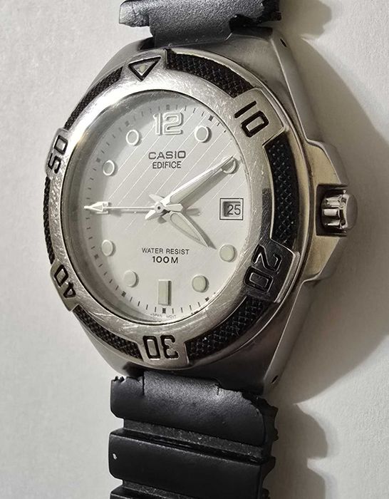 Oryginalny Zegarek Casio Ediffice EF-101 z paskiem