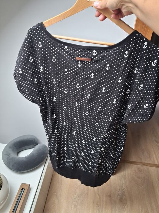 Bluzka marki NAKETANO Nowa