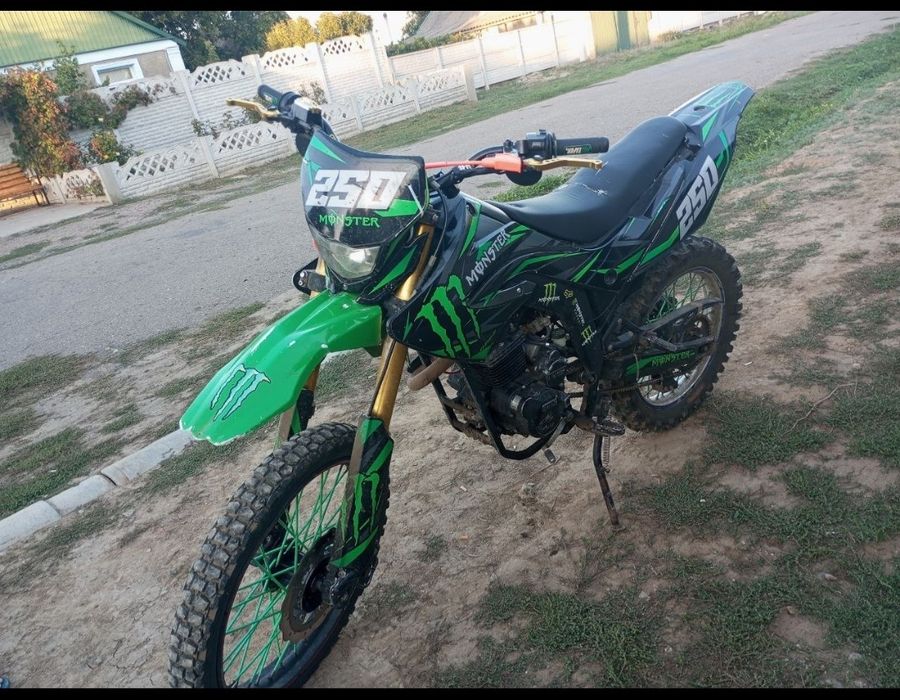 Продам мотоцикл без торгу