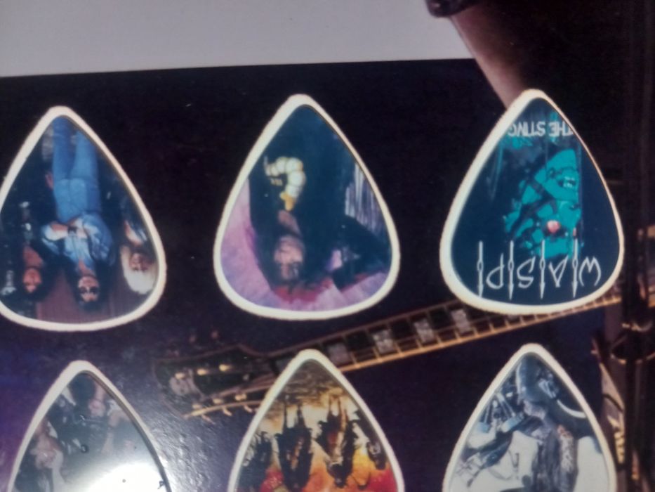 10 palhetas da banda WASP