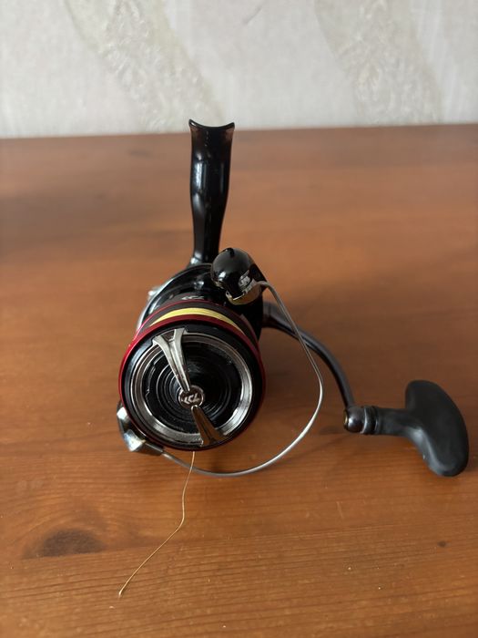Продам катушку Daiwa 23 Fuego LT 2500D