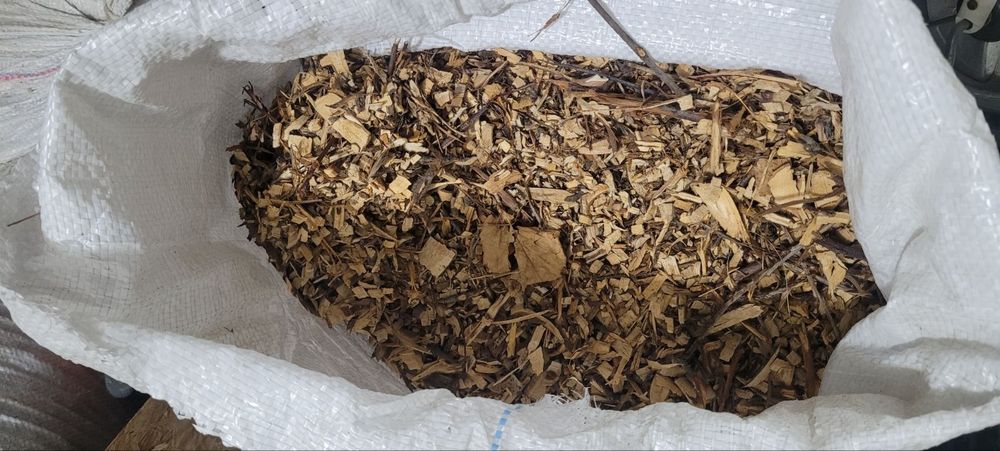 Щепа из фруктовых деревьев