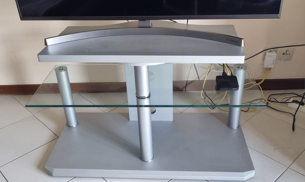 Vendo móvel TV como novo