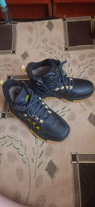 Зимові ботінки, черевики, сапоги 36 розміру