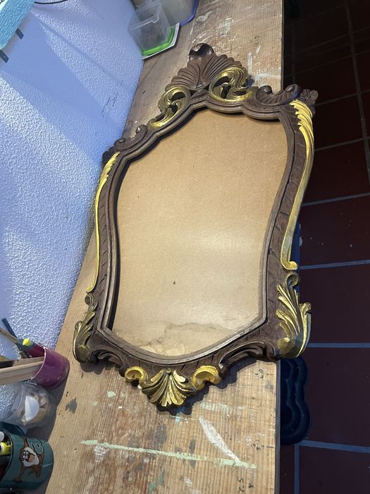 Espelho antigo Barroco/Rococó Entalhado e dourado