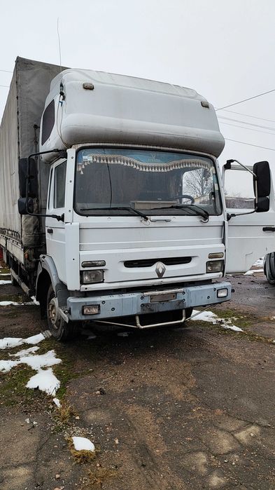 Кабіна Renault Midliner Рено Мідлаінер