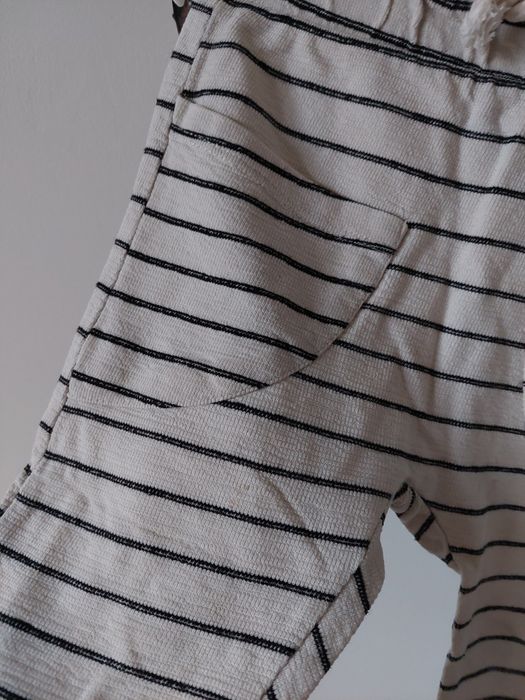Spodnie dla chłopca Zara 92 gwiazdki paski