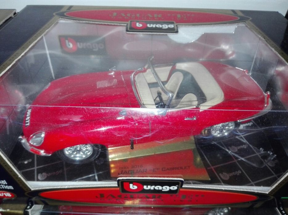 Carros Buraggo vermelho