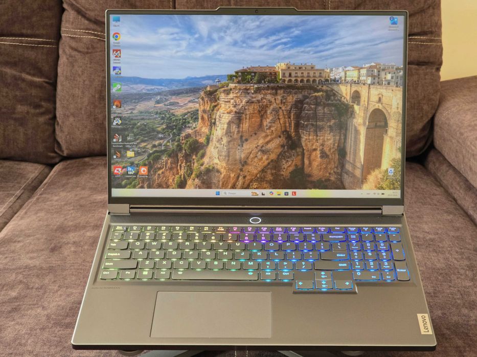 Lenovo Legion Slim 7 (16" QHD+ IPS 240Hz/ i7-13700H/ 32 DDR5/ 1Tb SSD/ RTX 4060)