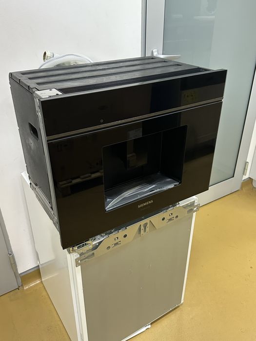 Siemens CT918L1D0 ekspres do zabudowy z przyłączem wody NOWOŚĆ