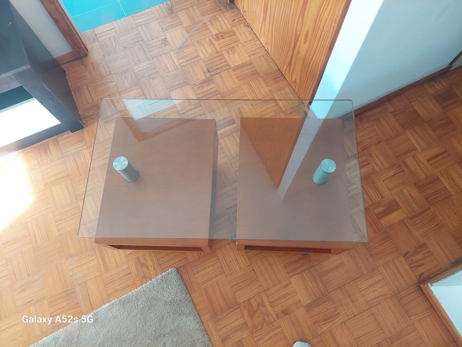 Mesa de centro em madeira